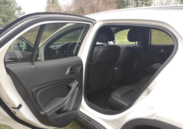 Mercedes-Benz GLA cena 108900 przebieg: 61460, rok produkcji 2019 z Podkowa Leśna małe 436